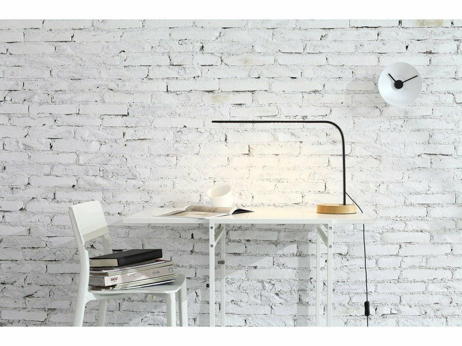 Mumoon pöytävalaisin Rail musta - Huonekalukauppa.net