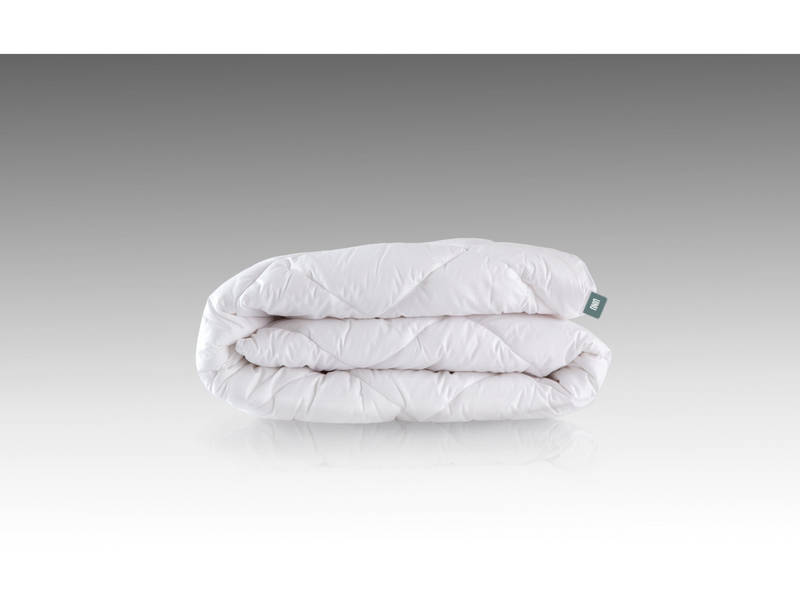 UINU Comfort peitto maxi täkki 200x220 cm valkoinen pehmeä materiaali